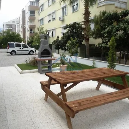 Atakons Deluxe Apartment